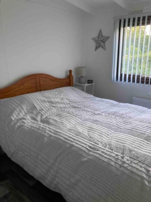 Cwtch Cymru Lodge 7F Caer Beris Holiday Lodge Park Билт-Уэлс Экстерьер фото